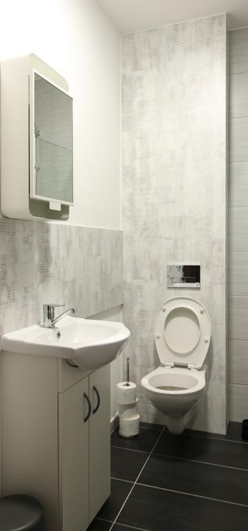 Willa Browar Pokoje Goscinne W Centrum Miasta Na Starowce, Self Check In 24H, Fv, Tv Smart, Darmowe Wi-Fi, Parking, W Sasiedztwie Restauracji I Kawiarni, Uslugi Escort Zakazane Starogard Gdanski Exterior photo